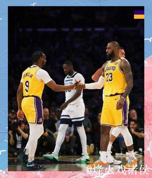 詹姆斯父子同台合砍19分 湖人季前赛不敌太阳 詹姆斯父子同台合砍19分 湖人季前赛不敌太阳